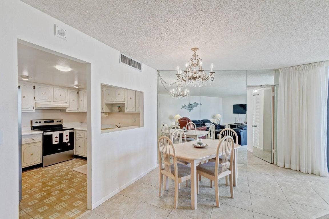 2800 N Ocean Drive, #B - 6d, Singer Island, FL 33404 2800 N Ocean Drive, #B - 6d, Singer Island, FL 33404