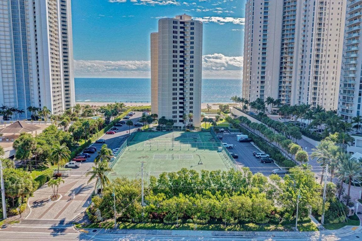 2800 N Ocean Drive, #B - 6d, Singer Island, FL 33404 2800 N Ocean Drive, #B - 6d, Singer Island, FL 33404