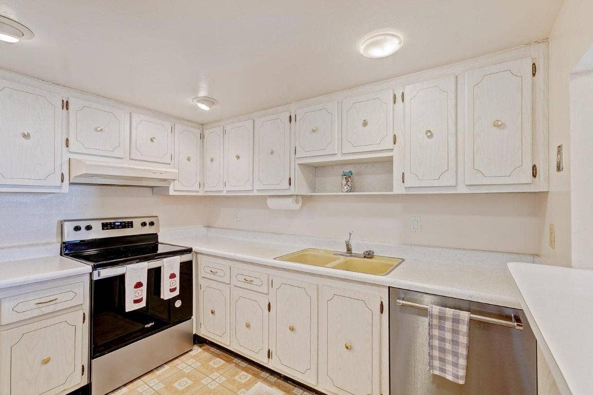 2800 N Ocean Drive, #B - 6d, Singer Island, FL 33404 2800 N Ocean Drive, #B - 6d, Singer Island, FL 33404