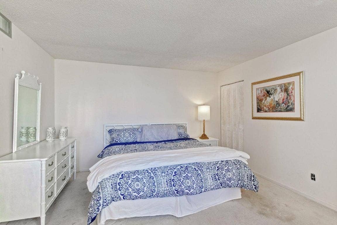 2800 N Ocean Drive, #B - 6d, Singer Island, FL 33404 2800 N Ocean Drive, #B - 6d, Singer Island, FL 33404
