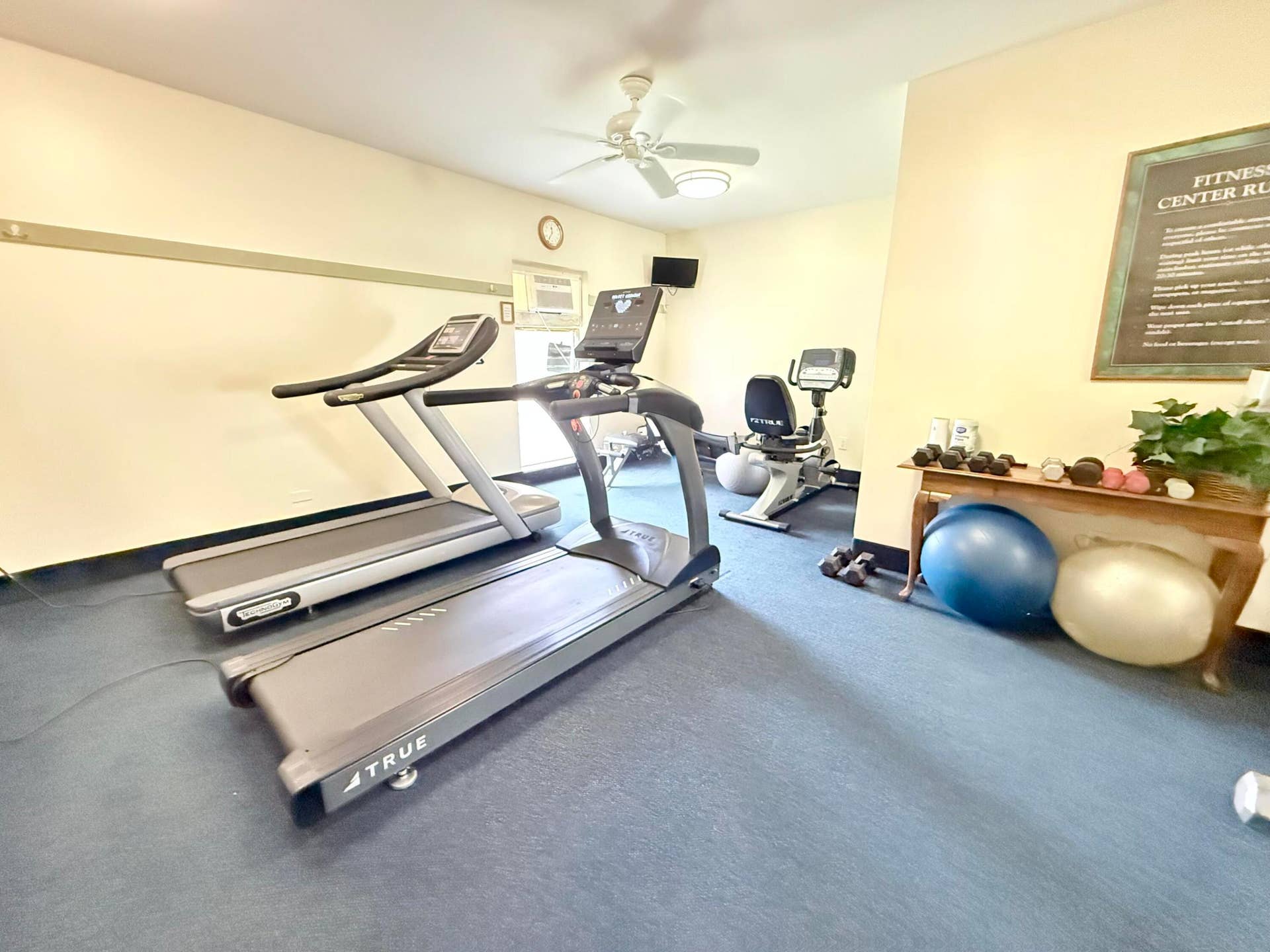 3080 N Course Drive, #202, Pompano Beach, FL 33069 Fitness room