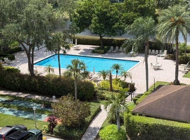 3080 N Course Drive, #202, Pompano Beach, FL 33069 Poolside building impeccably maintained weekly