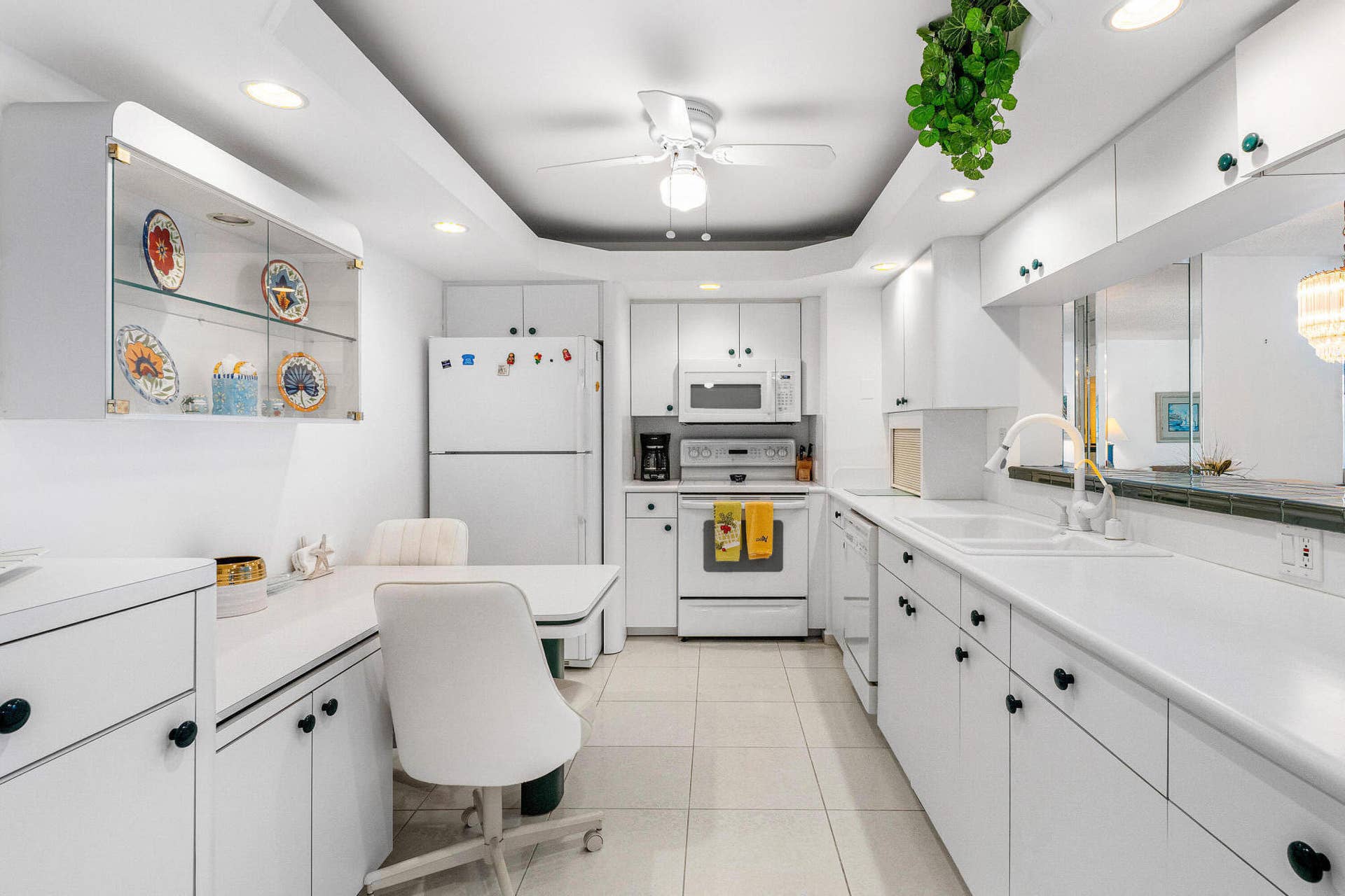 008-1147HillsboroMile-HillsboroBeach-FL-