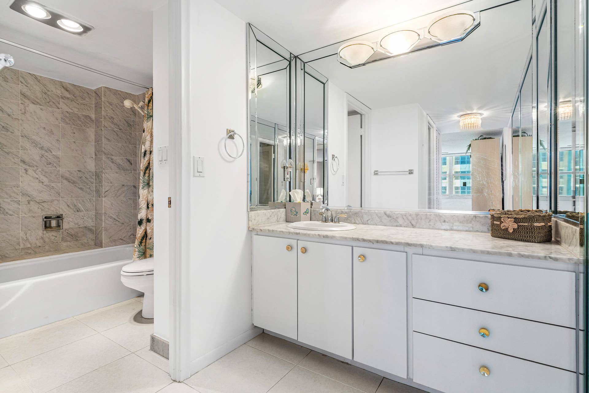 014-1147HillsboroMile-HillsboroBeach-FL-