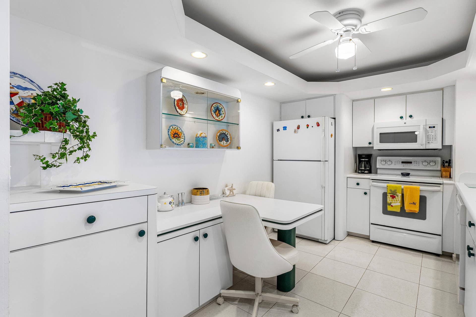 009-1147HillsboroMile-HillsboroBeach-FL-