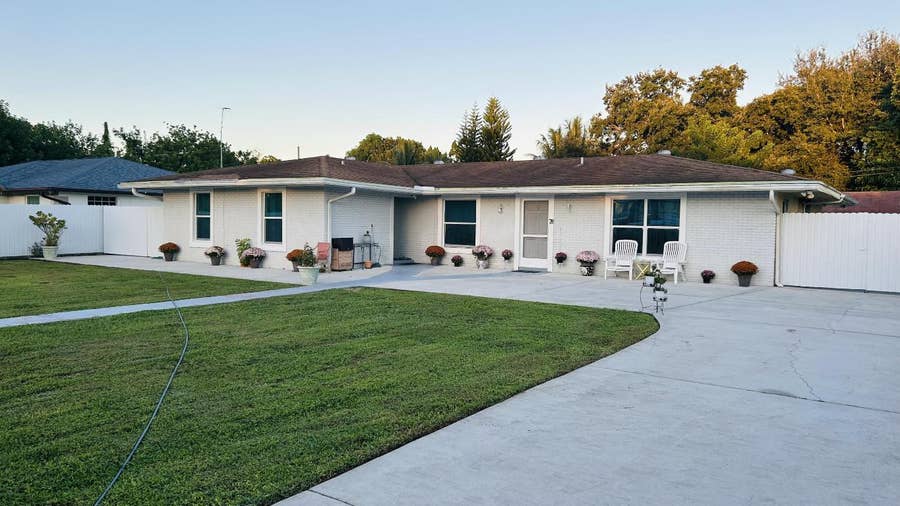 Property photo for 2084 Laura Lane, West Palm Beach, FL