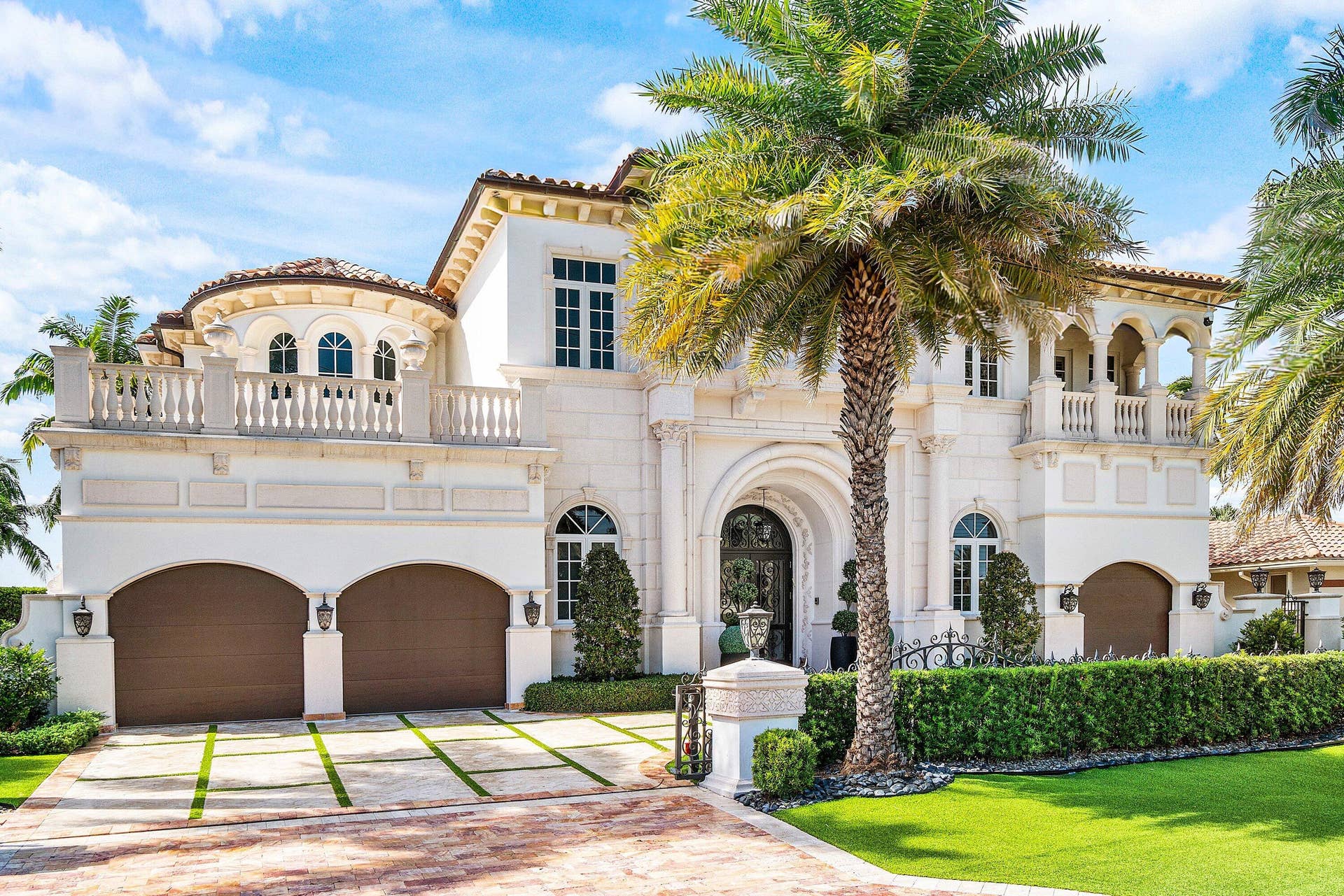 4216 Intracoastal Drive, Highland Beach, FL 33487