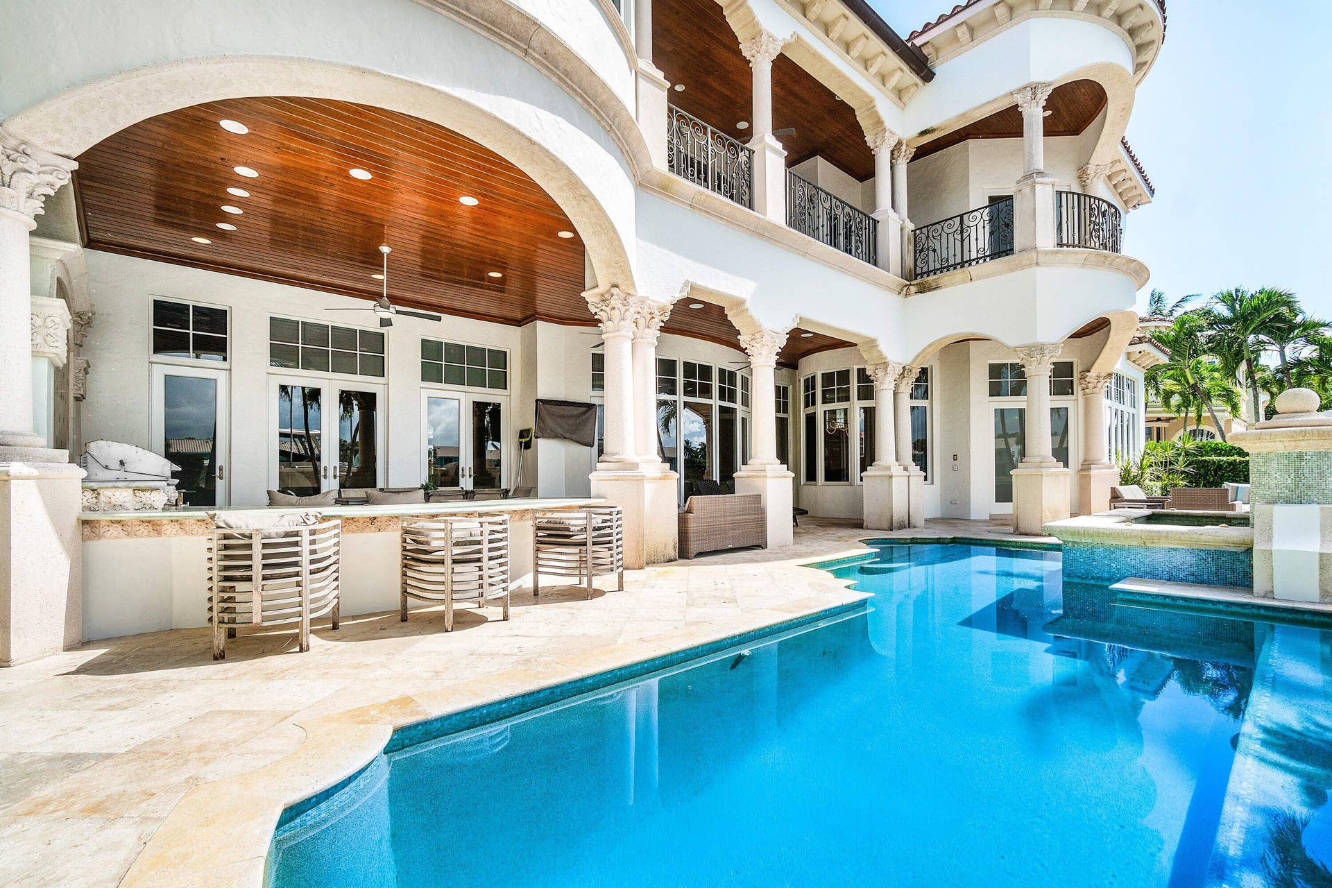 4216 Intracoastal Drive, Highland Beach, FL 33487