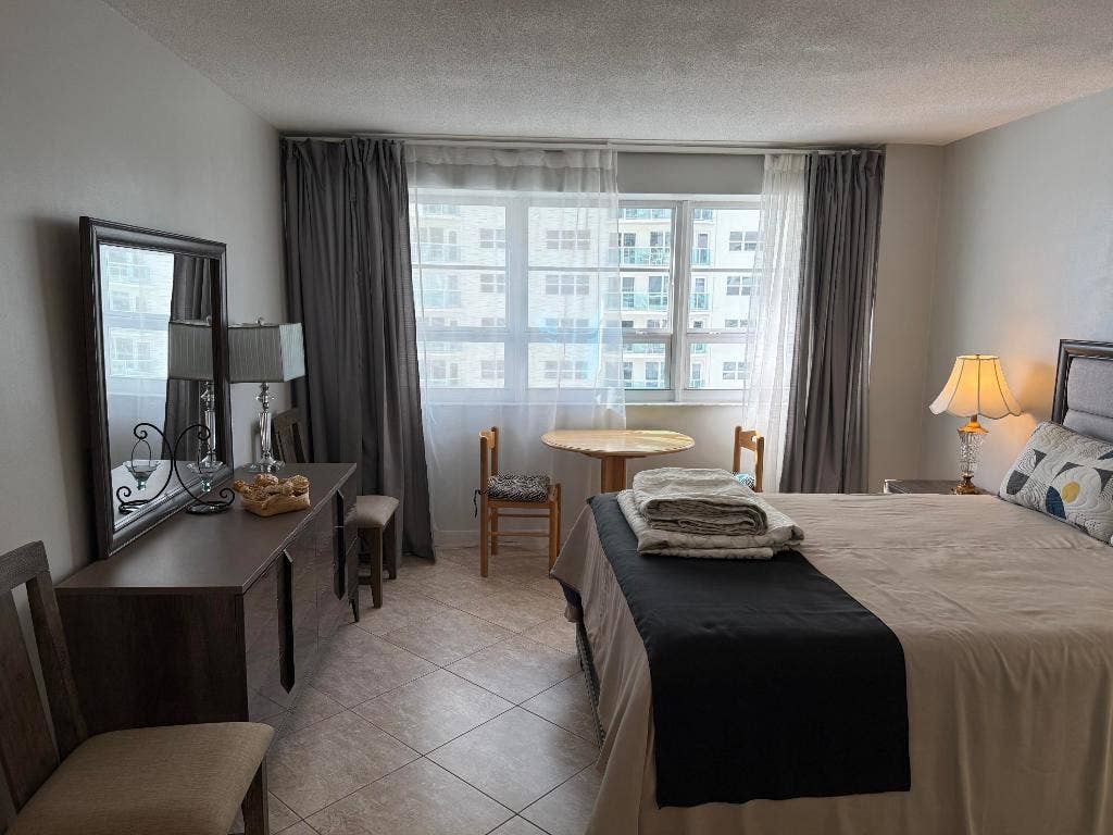 3430 Galt Ocean Drive, #1209, Fort Lauderdale, FL 33308