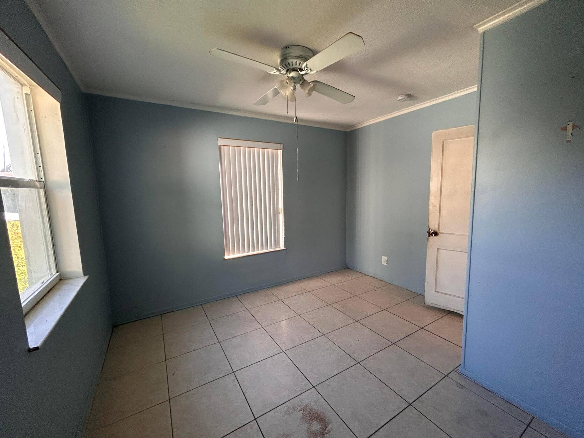 2nd Bed 840 W 2nd St Riviera Beach