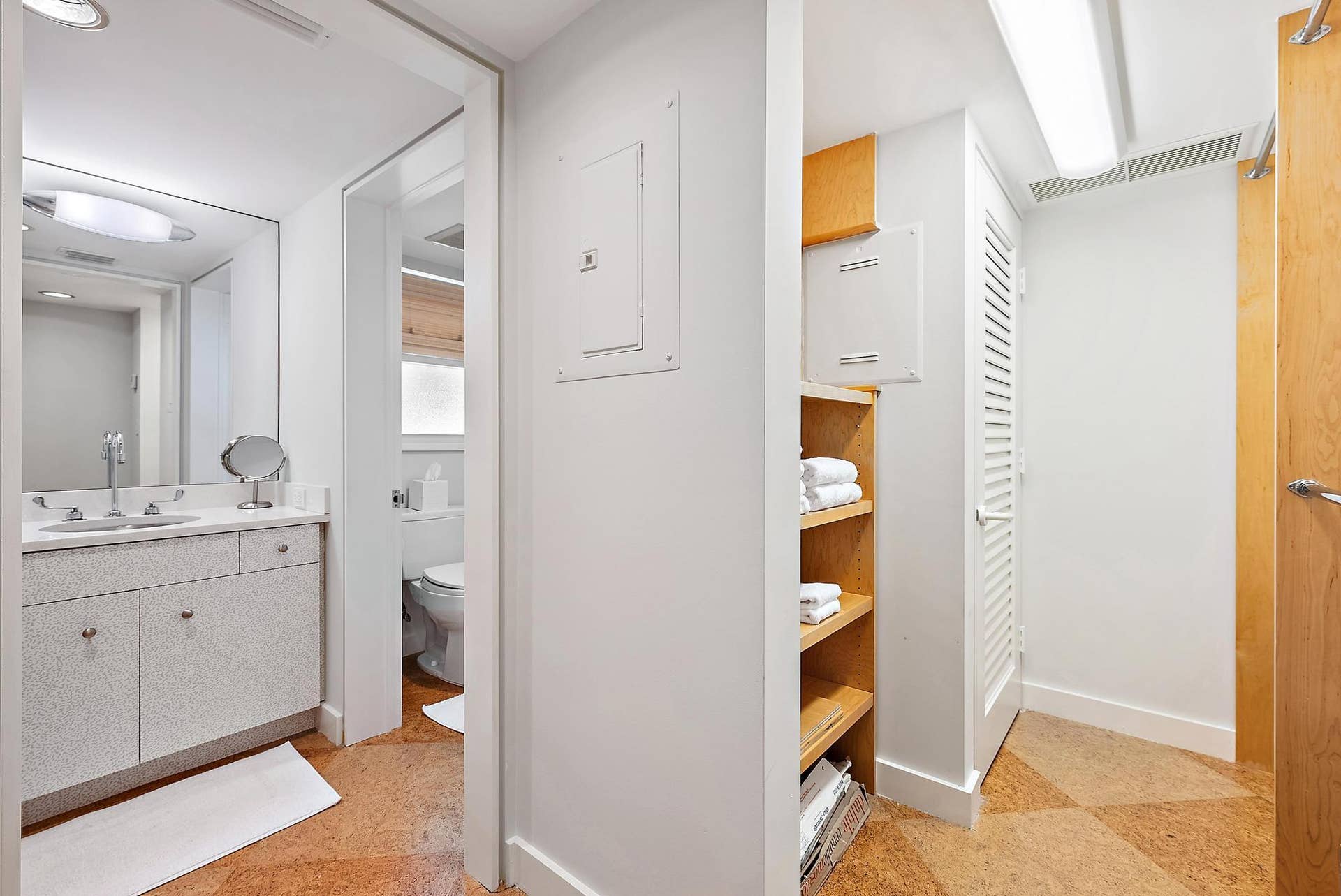 2 Church Lane, #115-116, North Palm Beach, FL 33408 2 Church Lane, #115-116, North Palm Beach, FL 33408