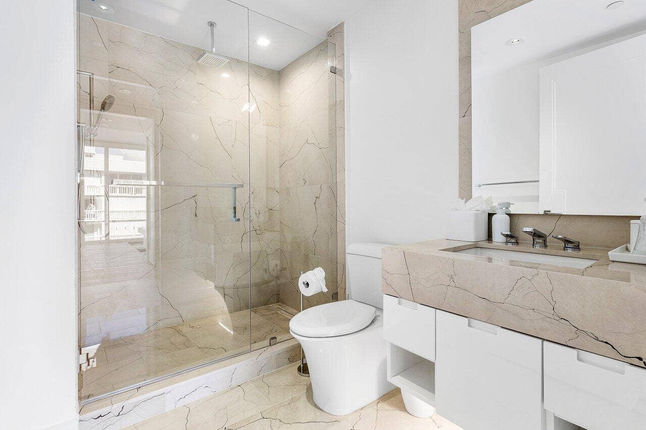 3550 S Ocean 6b Boulevard, #6b, South Palm Beach, South Palm Beach, FL 33480 Second Bedroom Bathroom
