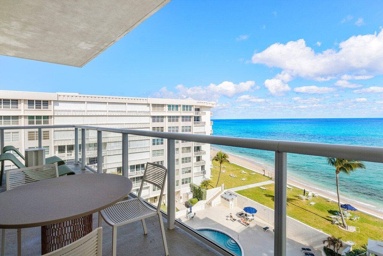 3550 S Ocean 6b Boulevard, #6b, South Palm Beach, South Palm Beach, FL 33480 Living Room Balcony