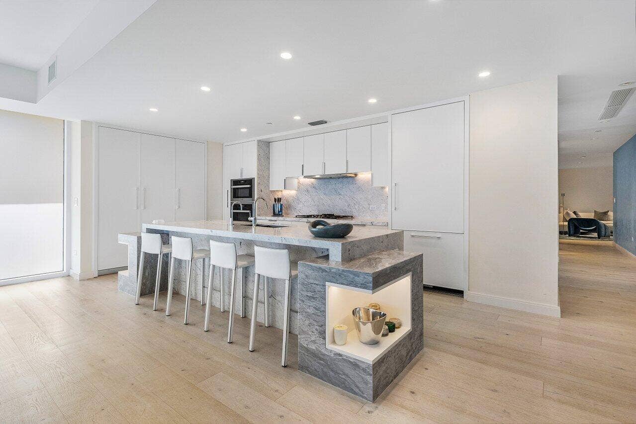 3550 S Ocean 6b Boulevard, #6b, South Palm Beach, South Palm Beach, FL 33480 Marble Wrapped Kitchen