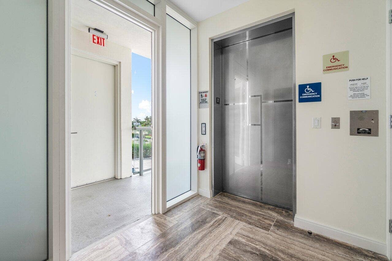 3550 S Ocean 6b Boulevard, #6b, South Palm Beach, South Palm Beach, FL 33480 Private Elevator Entry