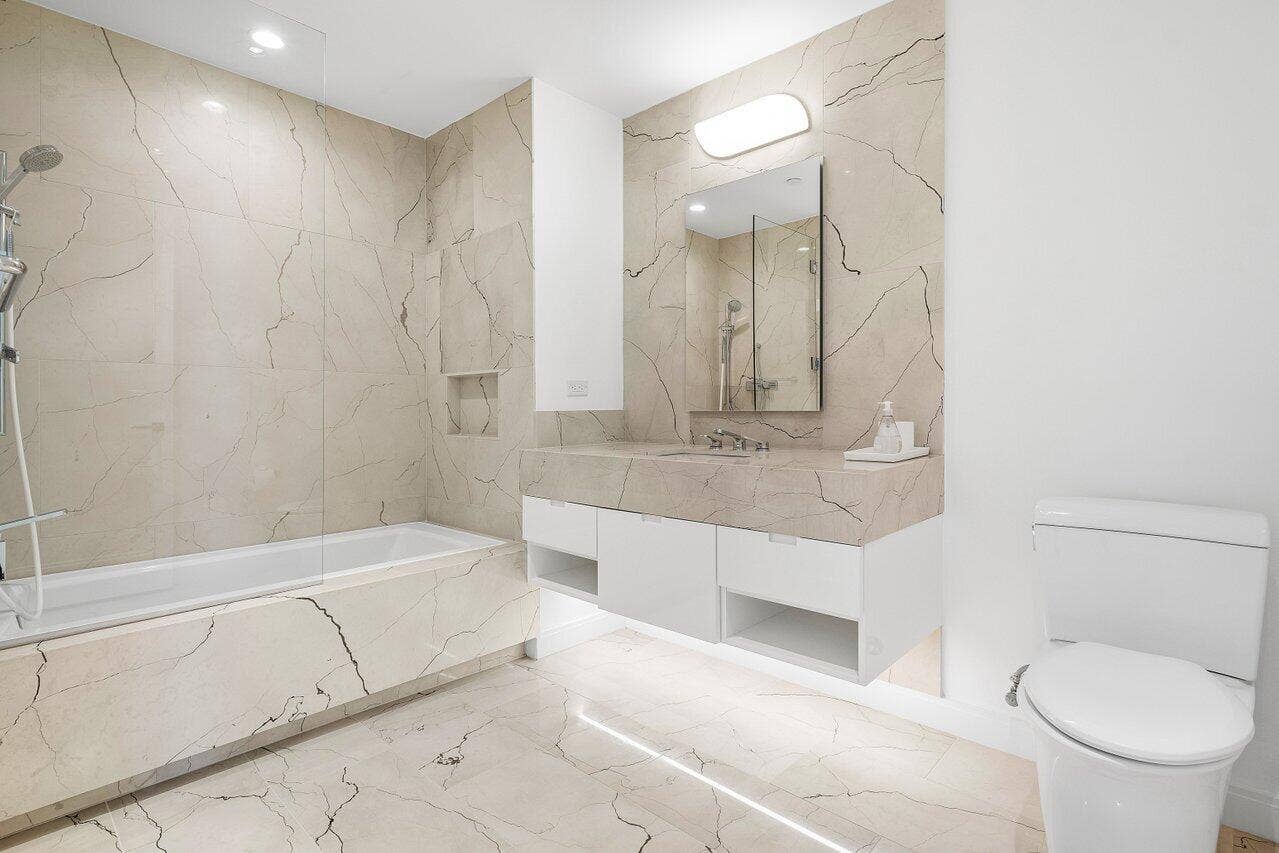 3550 S Ocean 6b Boulevard, #6b, South Palm Beach, South Palm Beach, FL 33480 Third Bedroom Ensuite Bathroom