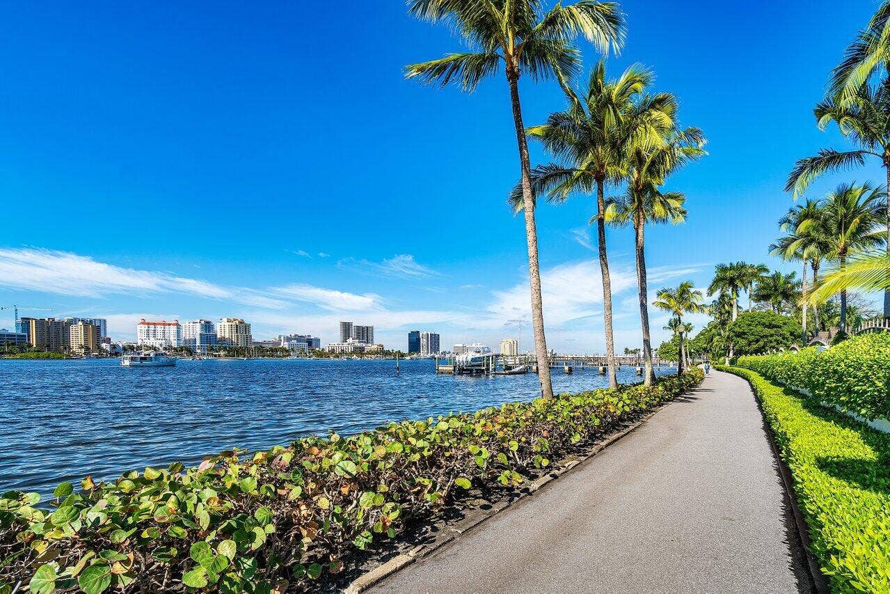 3550 S Ocean 6b Boulevard, #6b, South Palm Beach, South Palm Beach, FL 33480 Lake Trail