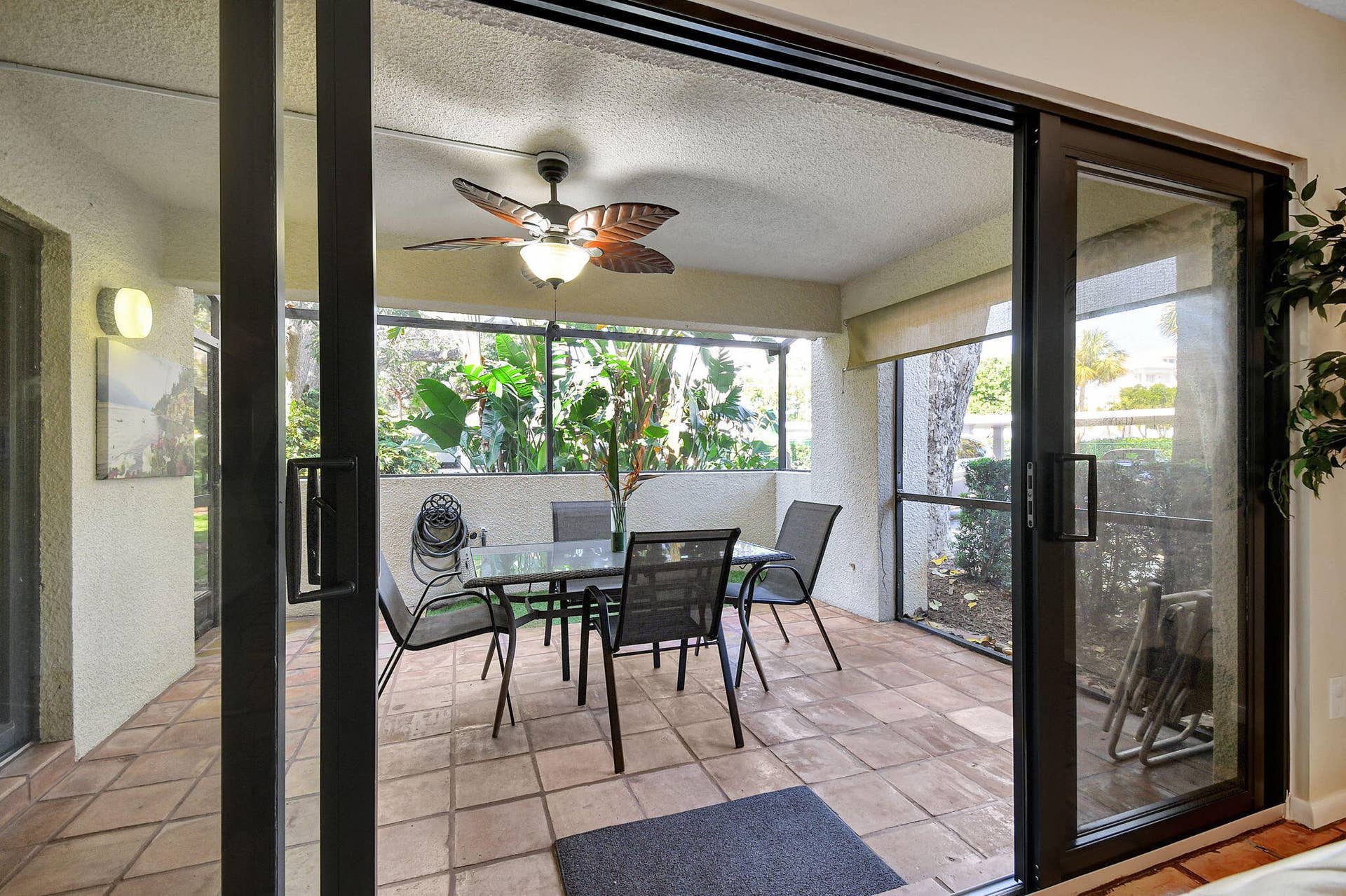 LIVING INTO PATIO