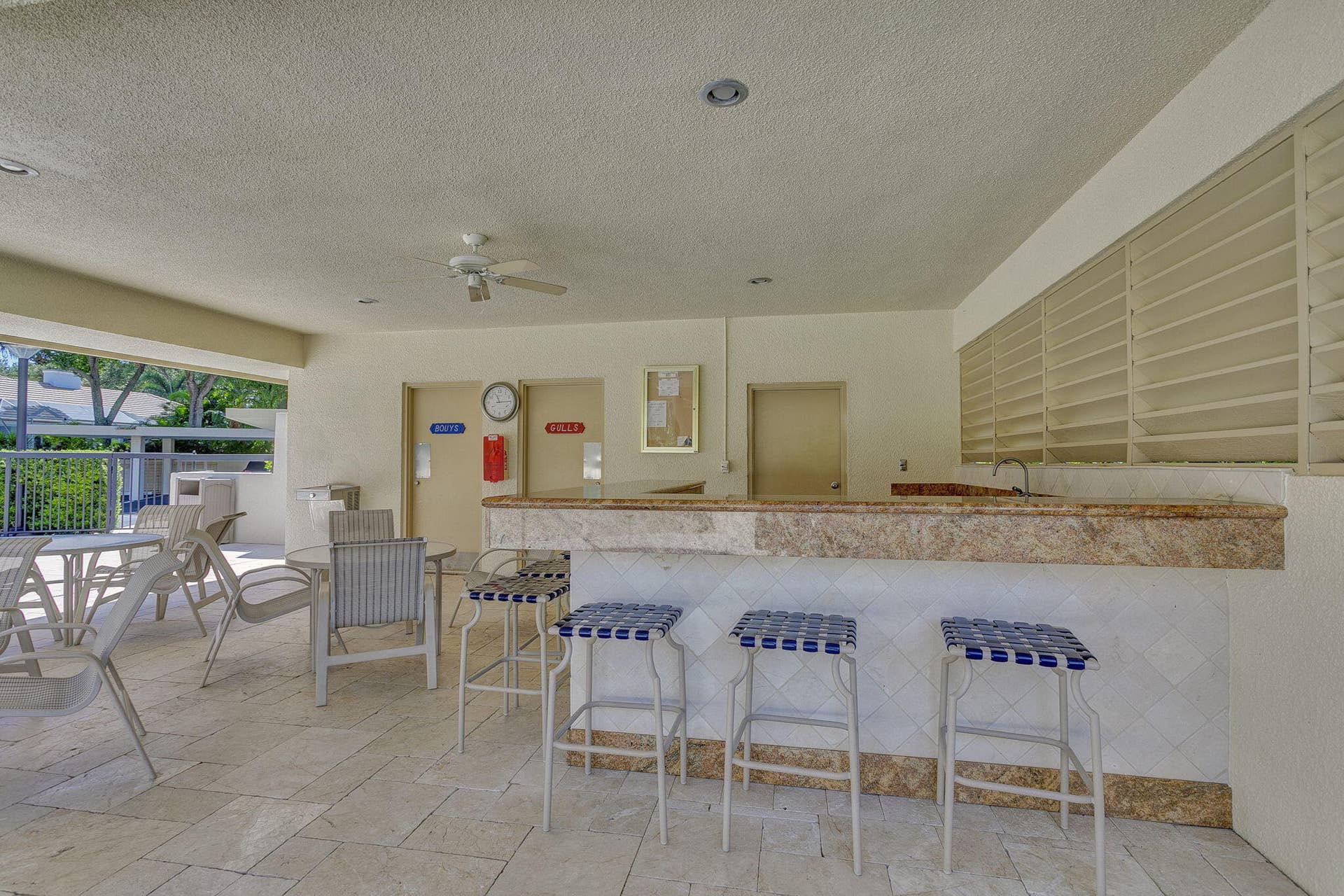 CLUBHOUSE