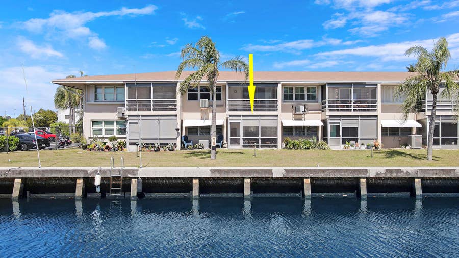 Property photo for 298 SE 6th Avenue, #6, Pompano Beach, FL