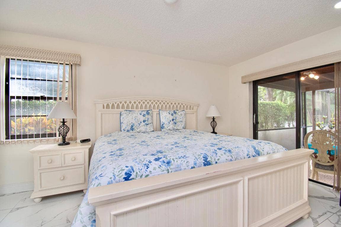 23301 Barlake Drive, #23, Boca Raton, FL 33433