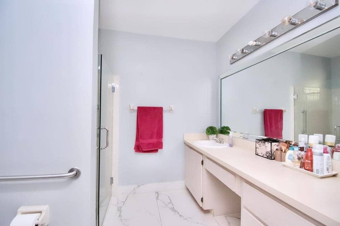 23301 Barlake Drive, #23, Boca Raton, FL 33433