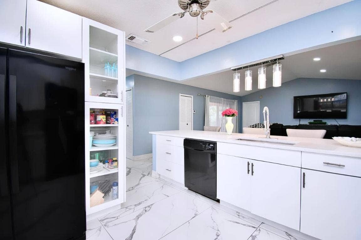 23301 Barlake Drive, #23, Boca Raton, FL 33433