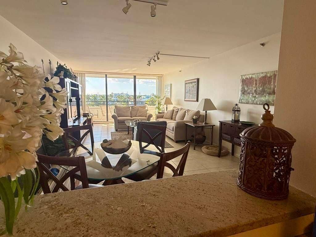 3555 S Ocean Boulevard, #513, South Palm Beach, South Palm Beach, FL 33480 3555 S Ocean Boulevard, #513, South Palm Beach, South Palm Beach, FL 33480