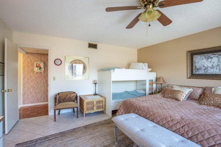4200 S Ocean Boulevard, #503, South Palm Beach, South Palm Beach, FL 33480 4200 S Ocean Boulevard, #503, South Palm Beach, South Palm Beach, FL 33480