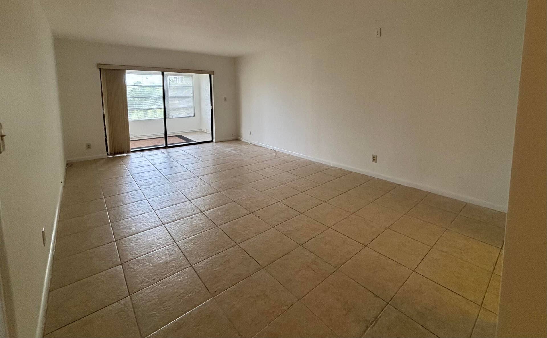 9355 SW 8th Street, #216, Boca Raton, Boca Raton, FL 33428