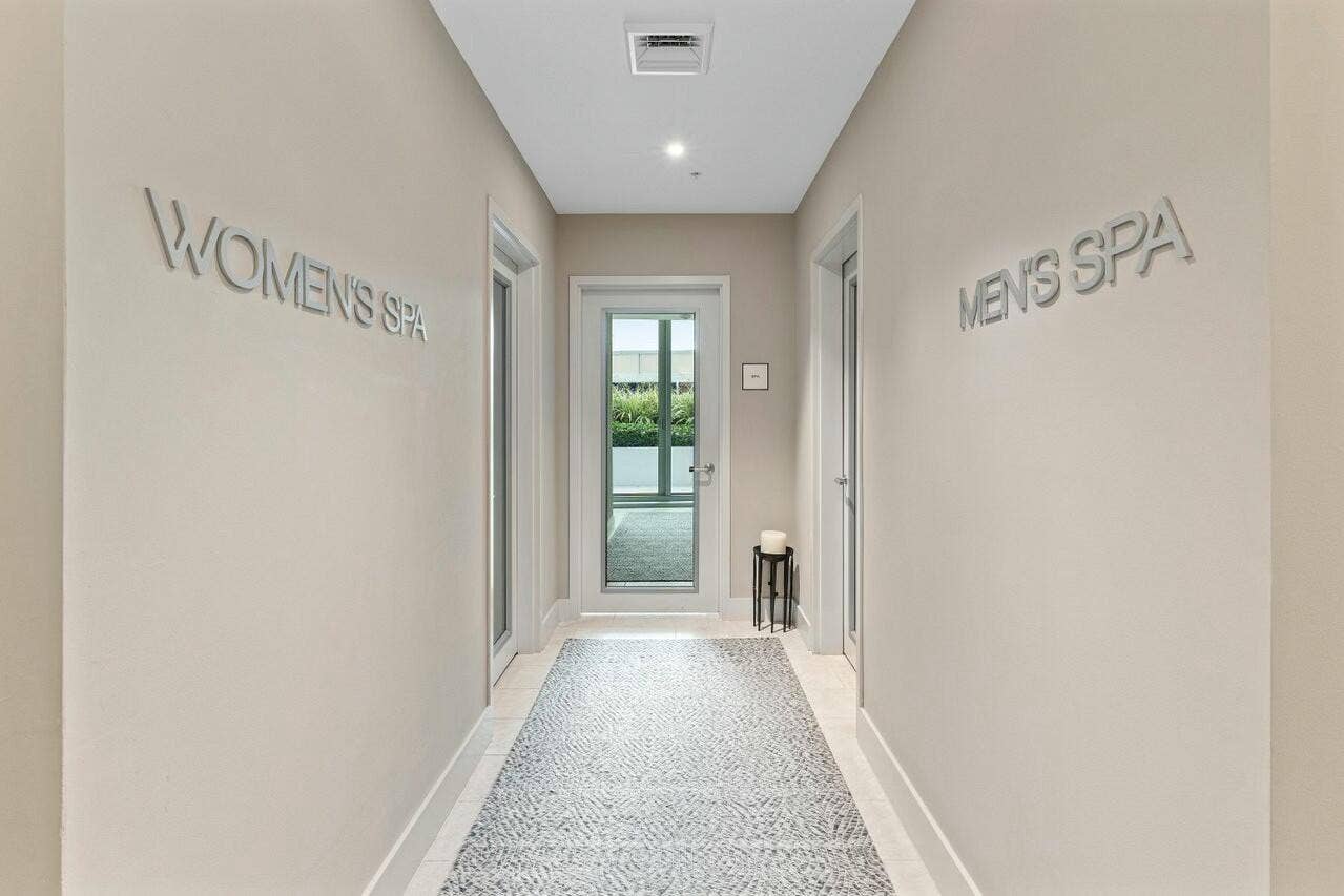 1180 N Federal Highway, #1409, Fort Lauderdale, FL 33304 Resort style spa with sauna, steam, and private treatment rooms