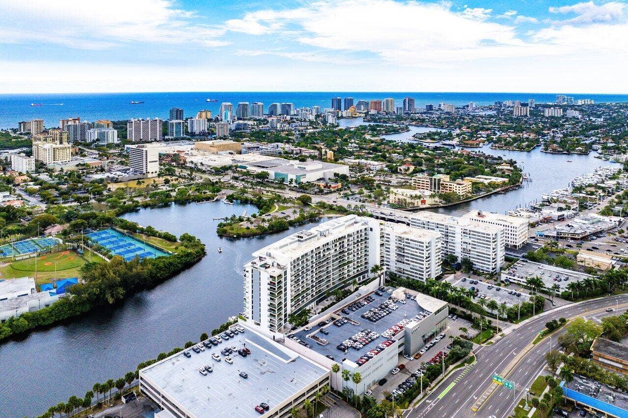 1180 N Federal Highway, #1409, Fort Lauderdale, FL 33304 044-1180NorthFederalHighway-1409-FortLau