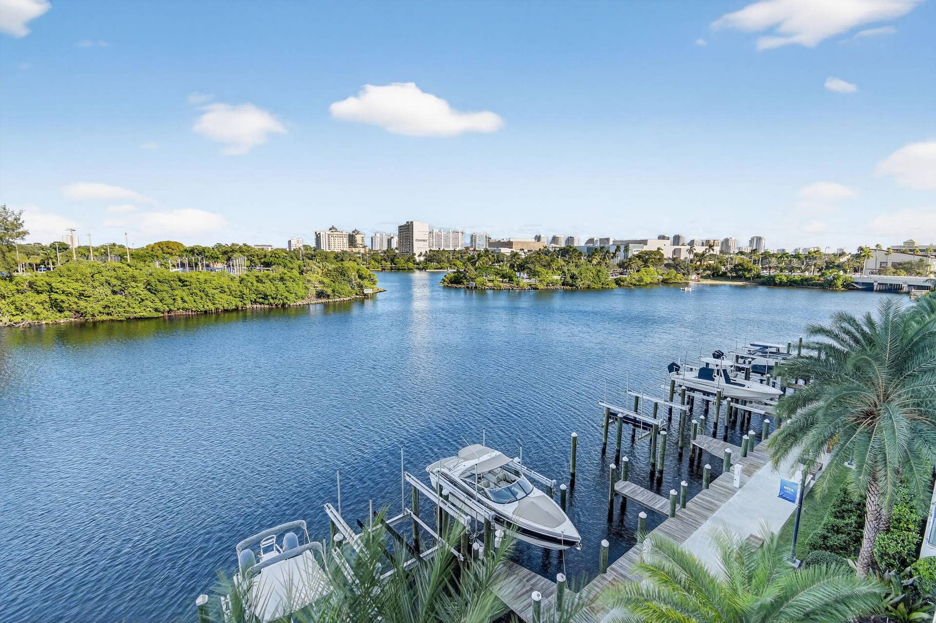 1180 N Federal Highway, #1409, Fort Lauderdale, FL 33304 Marina on the Middle River