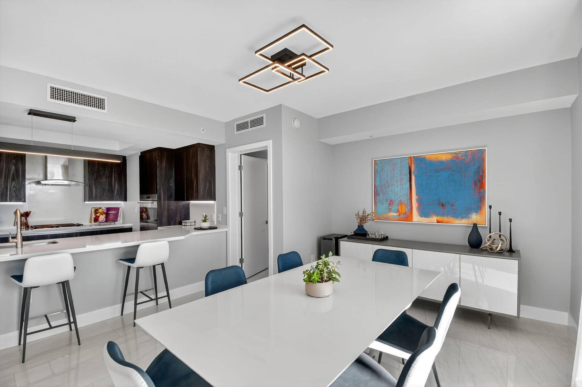 1180 N Federal Highway, #1409, Fort Lauderdale, FL 33304 RIVA 1409
