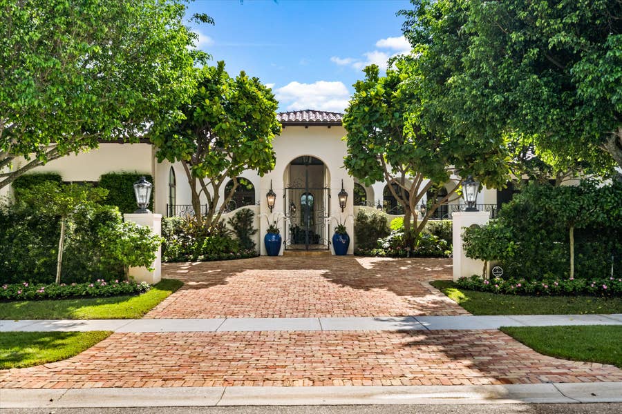 Property photo for 12446 Cypress Island Way, Wellington, FL