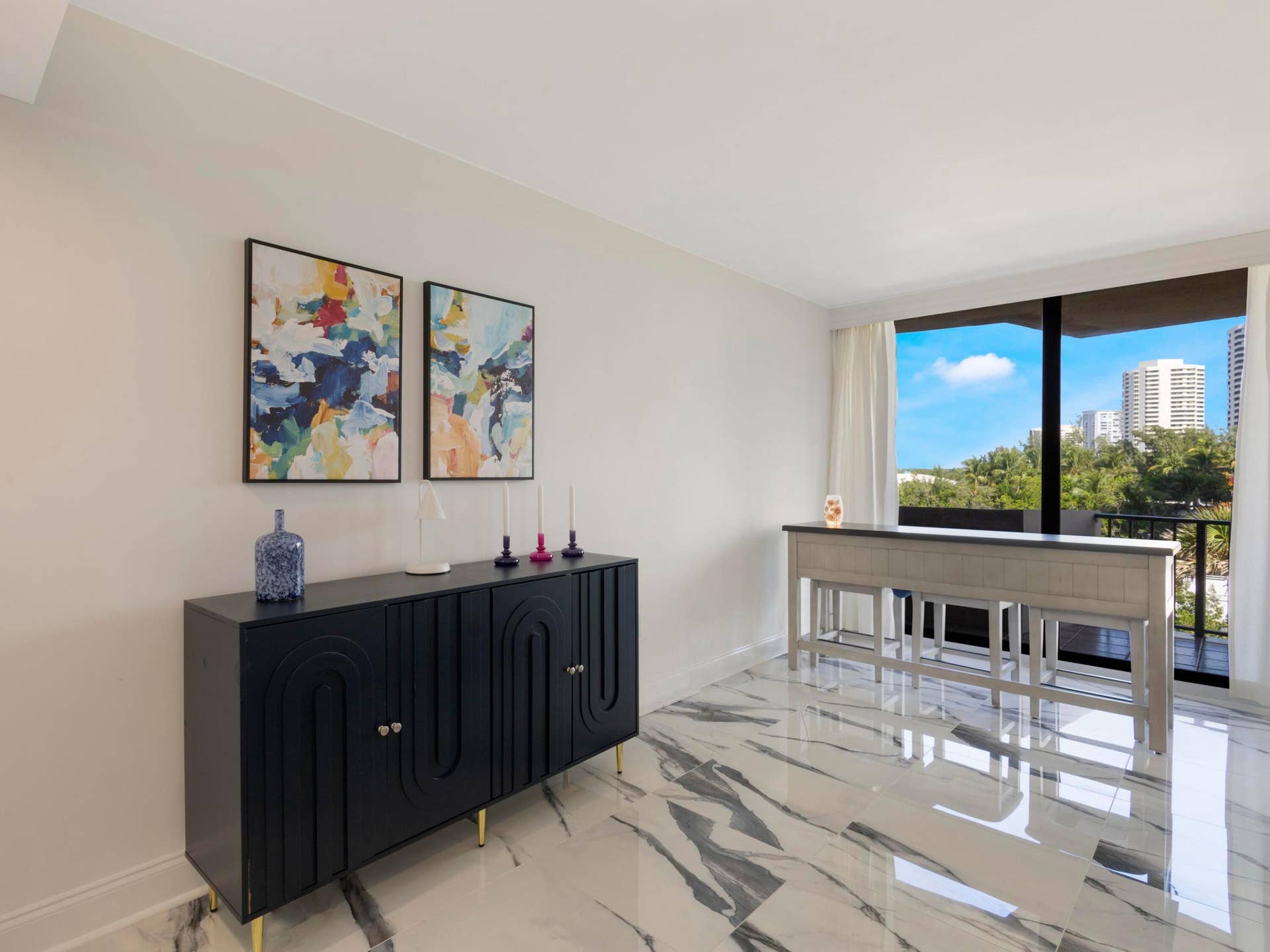 4200 N Ocean Drive, #2-301, Singer Island, FL 33404 Living 6