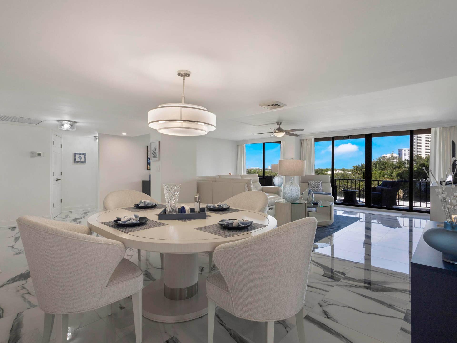 4200 N Ocean Drive, #2-301, Singer Island, FL 33404 Dining 2