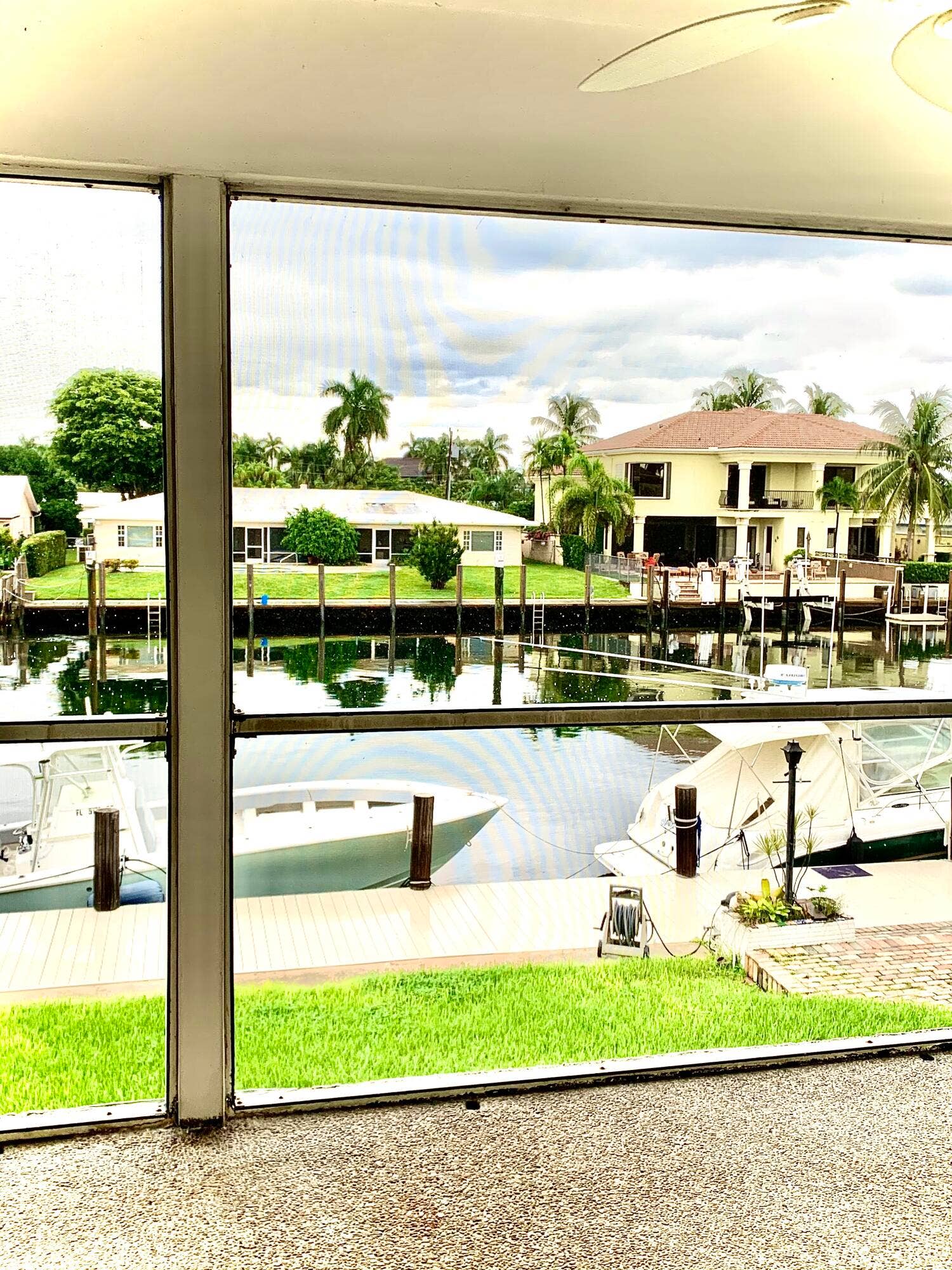 2735 NE 28 Court, Lighthouse Point, FL 33064