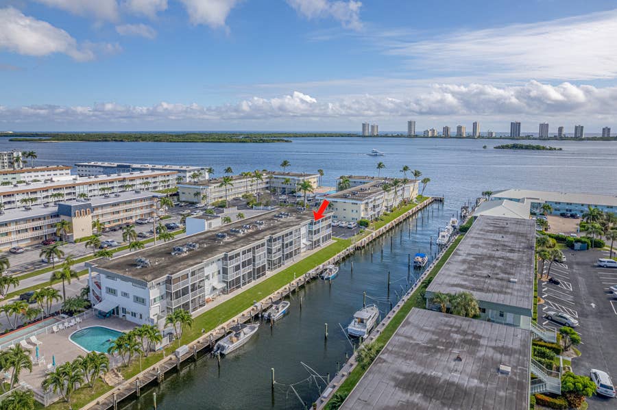 Property photo for 112 Doolen Court, #302, North Palm Beach, FL