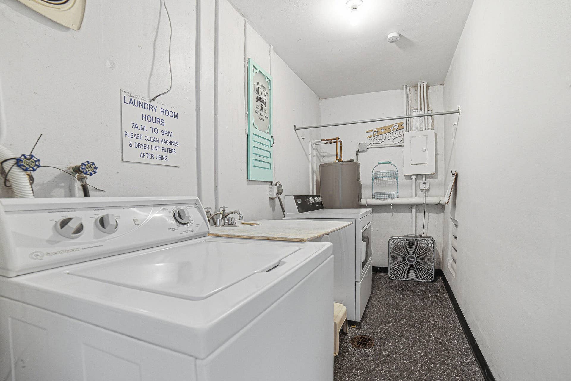 101 Doolen Court, #201, North Palm Beach, FL 33408 Laundry Area