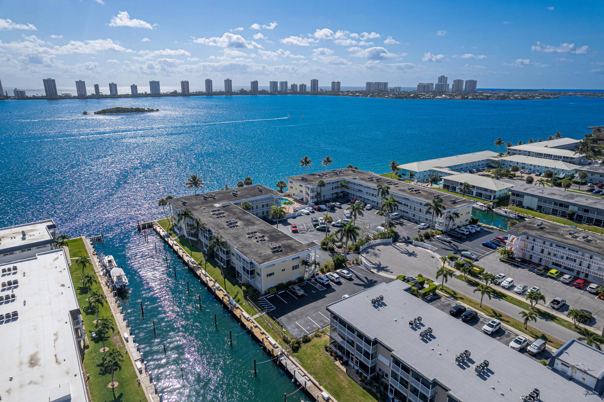 101 Doolen Court, #201, North Palm Beach, FL 33408 Aerial