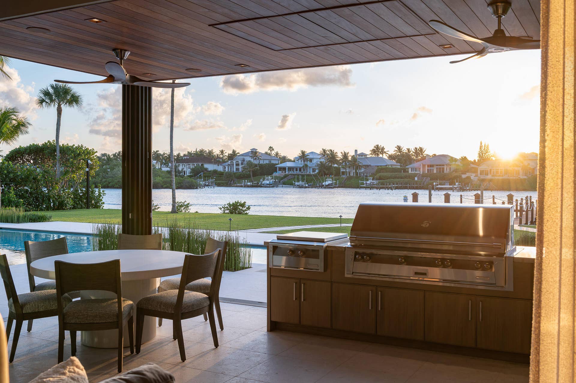 488 S Beach Road, Jupiter Island, FL 33455 488 S Beach Rd, Jupiter Island, 33455-77