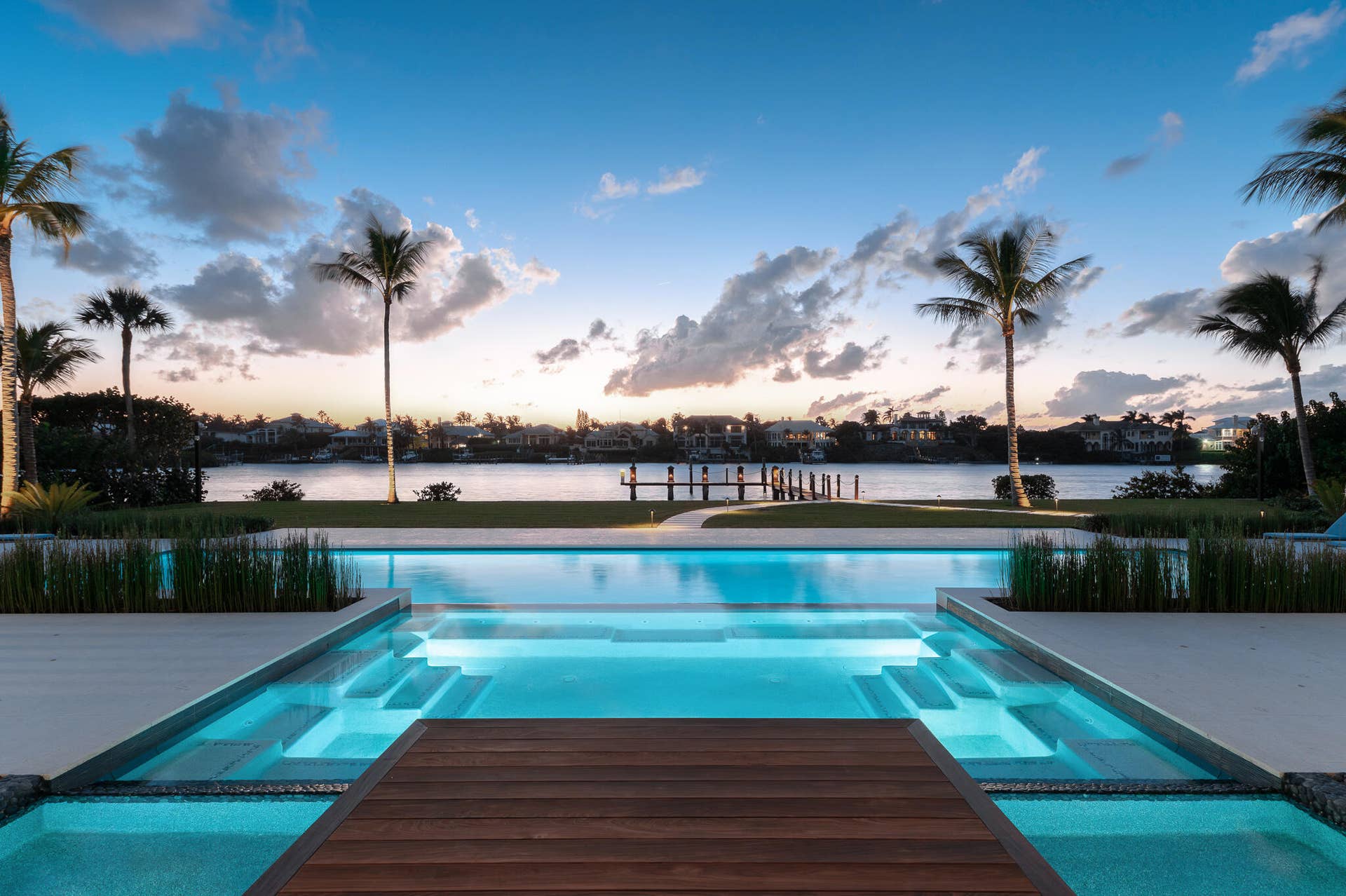 488 S Beach Road, Jupiter Island, FL 33455 488 S Beach Rd, Jupiter Island, 33455-38
