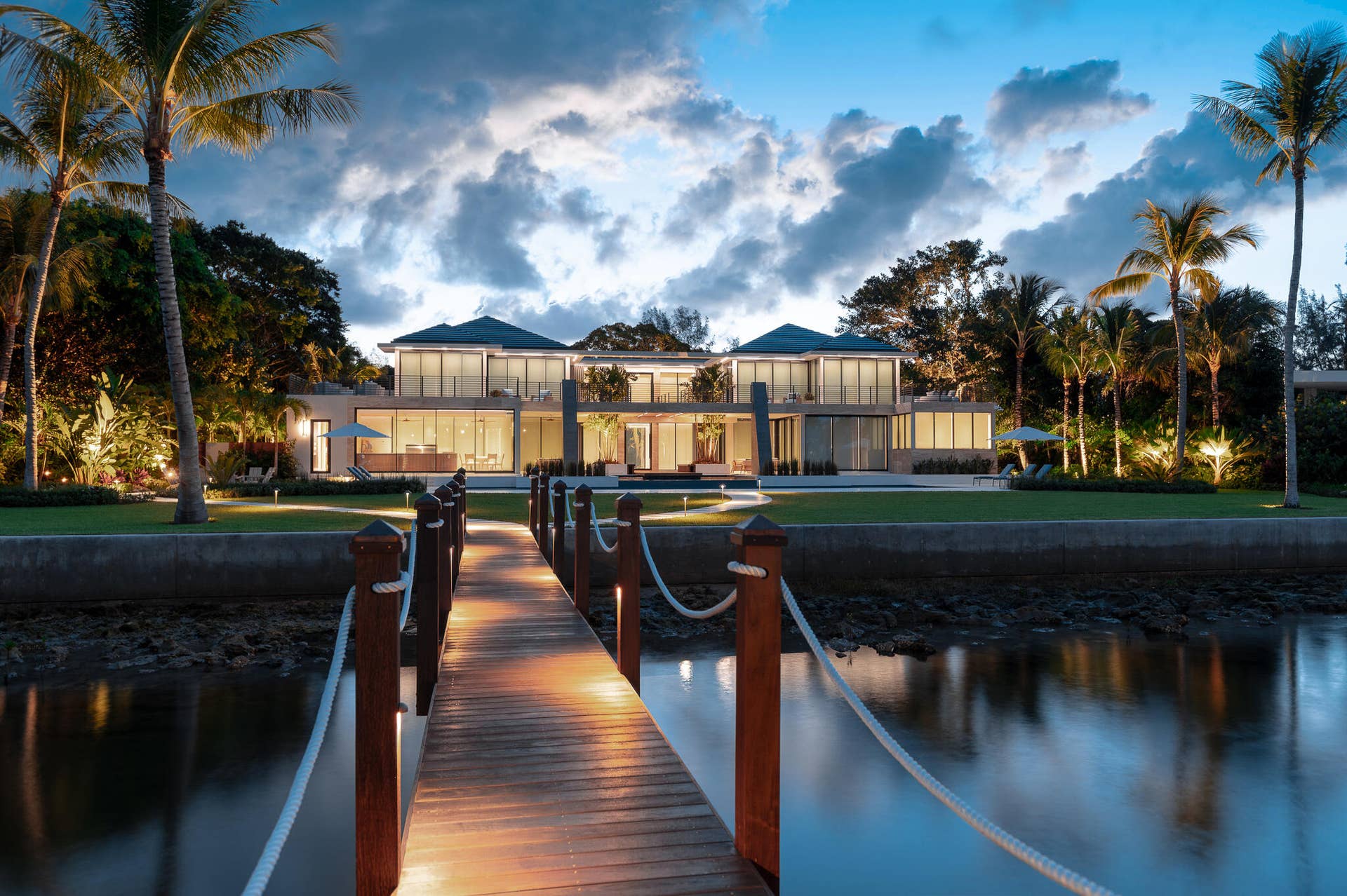 488 S Beach Road, Jupiter Island, FL 33455 488 S Beach Rd, Jupiter Island, 33455-32