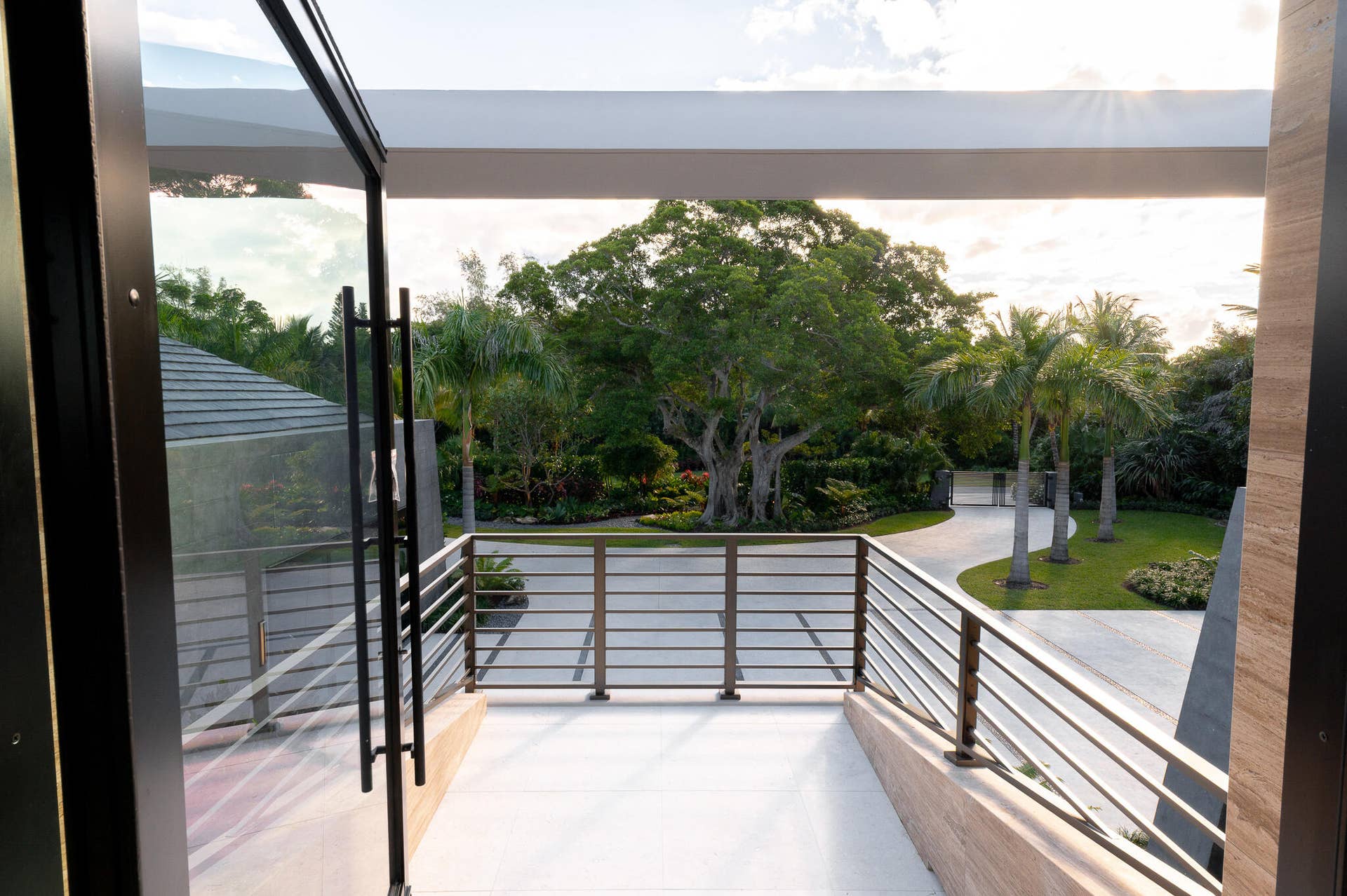 488 S Beach Road, Jupiter Island, FL 33455 488 S Beach Rd, Jupiter Island, 33455-9