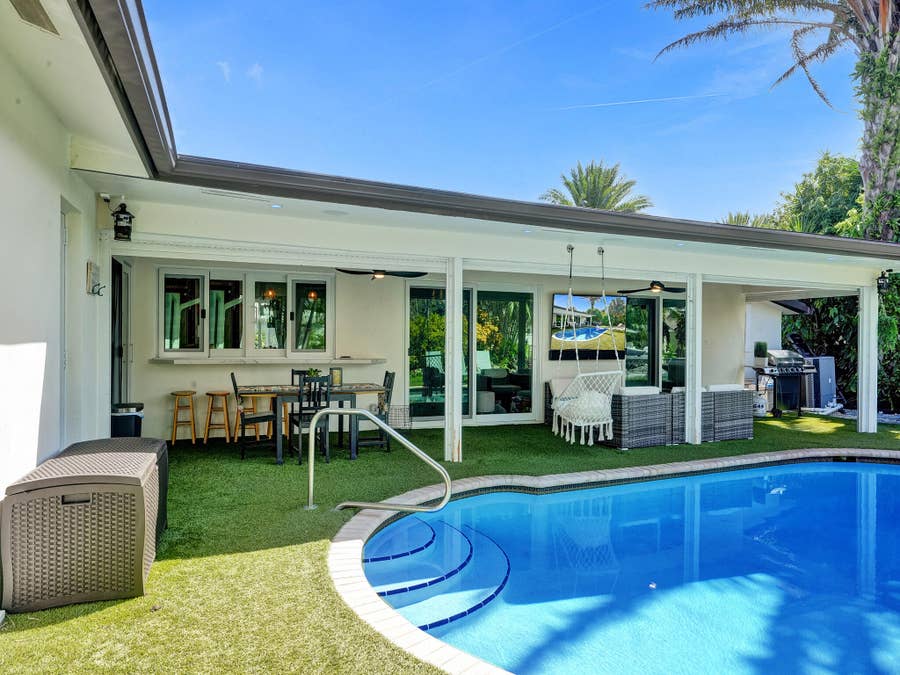 Property photo for 3821 NE 29th Avenue, Lighthouse Point, FL