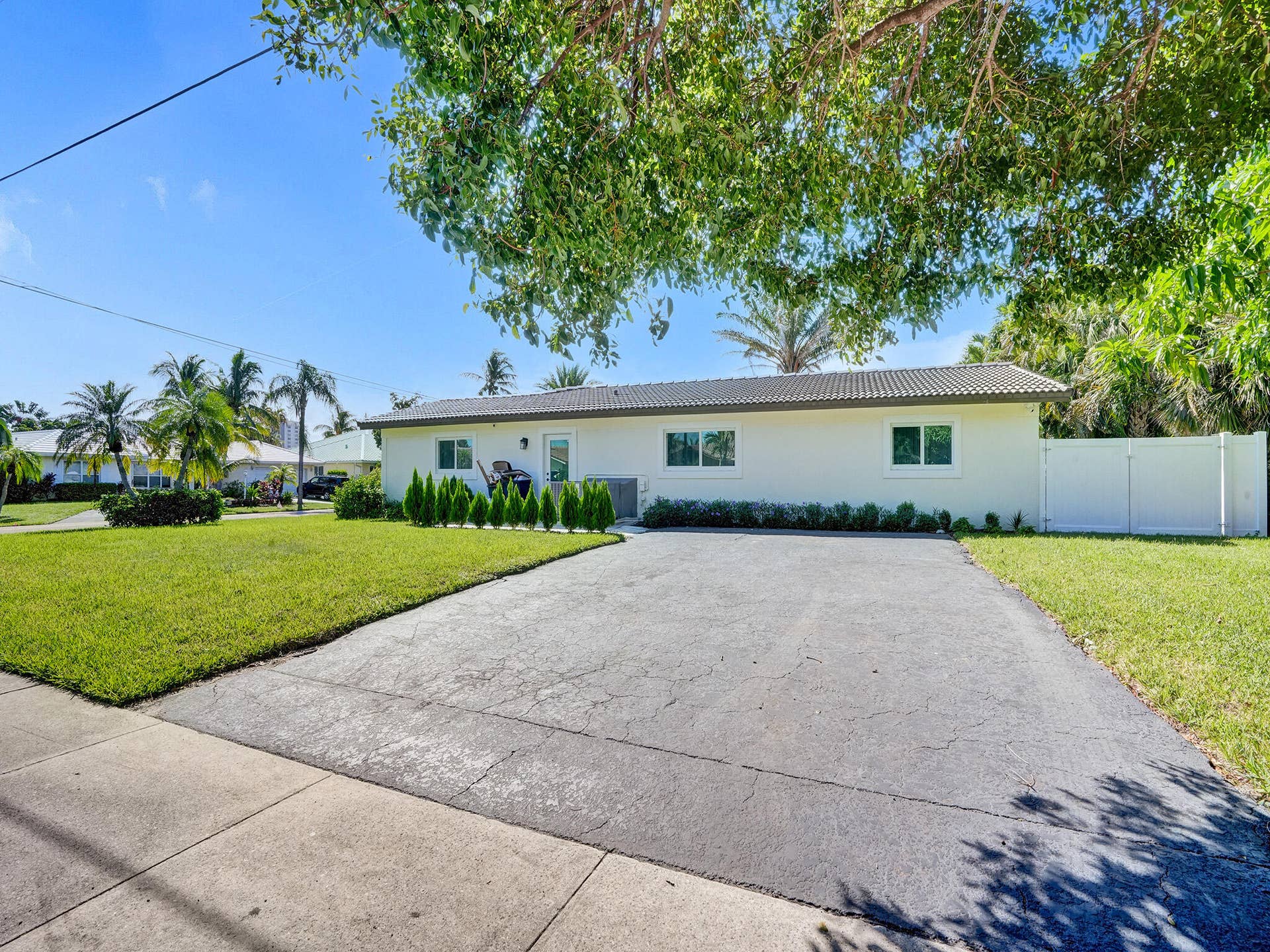 3821 NE 29th Avenue, Lighthouse Point, FL 33064 DSC06870