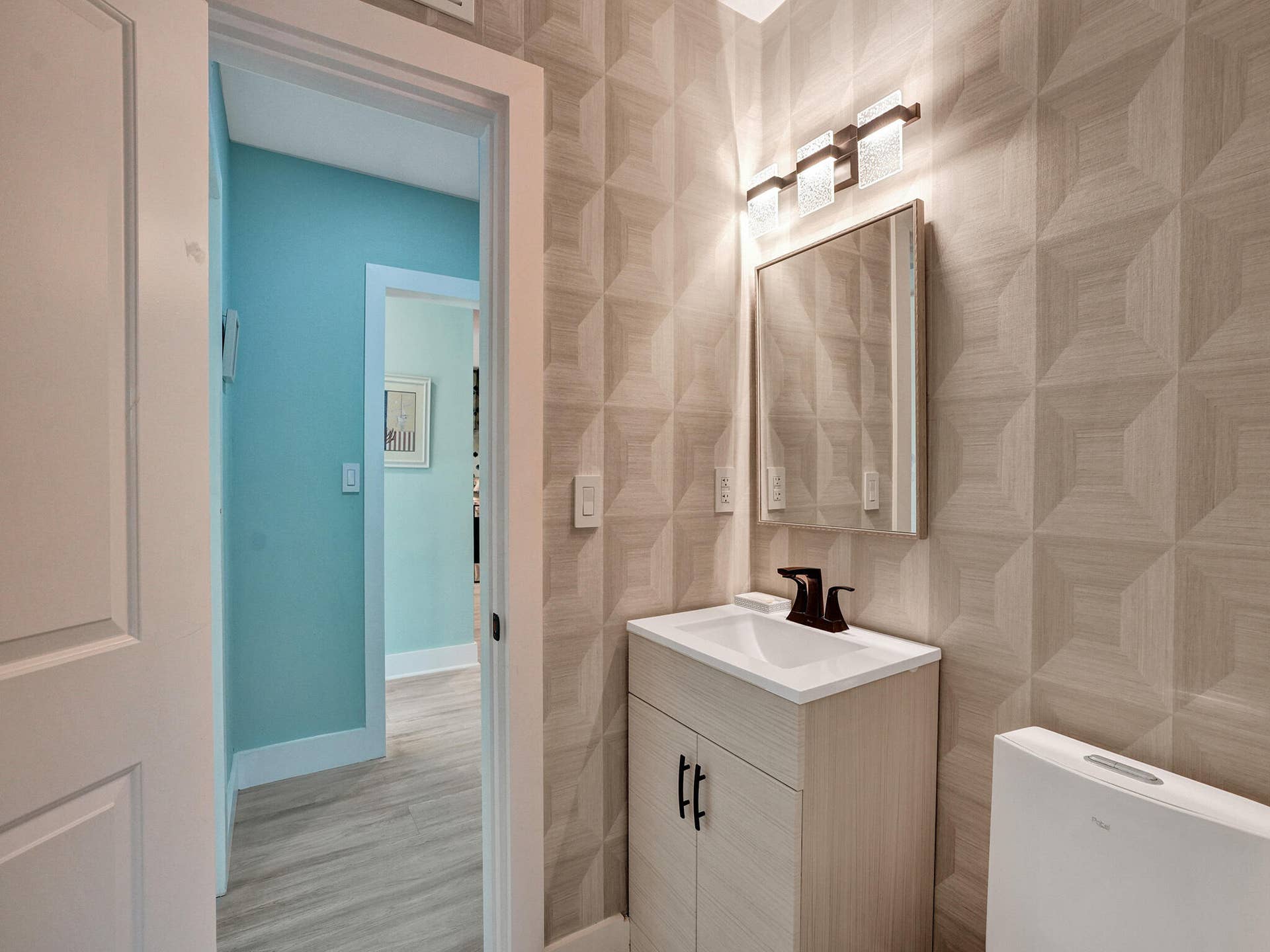 3821 NE 29th Avenue, Lighthouse Point, FL 33064 DSC07175
