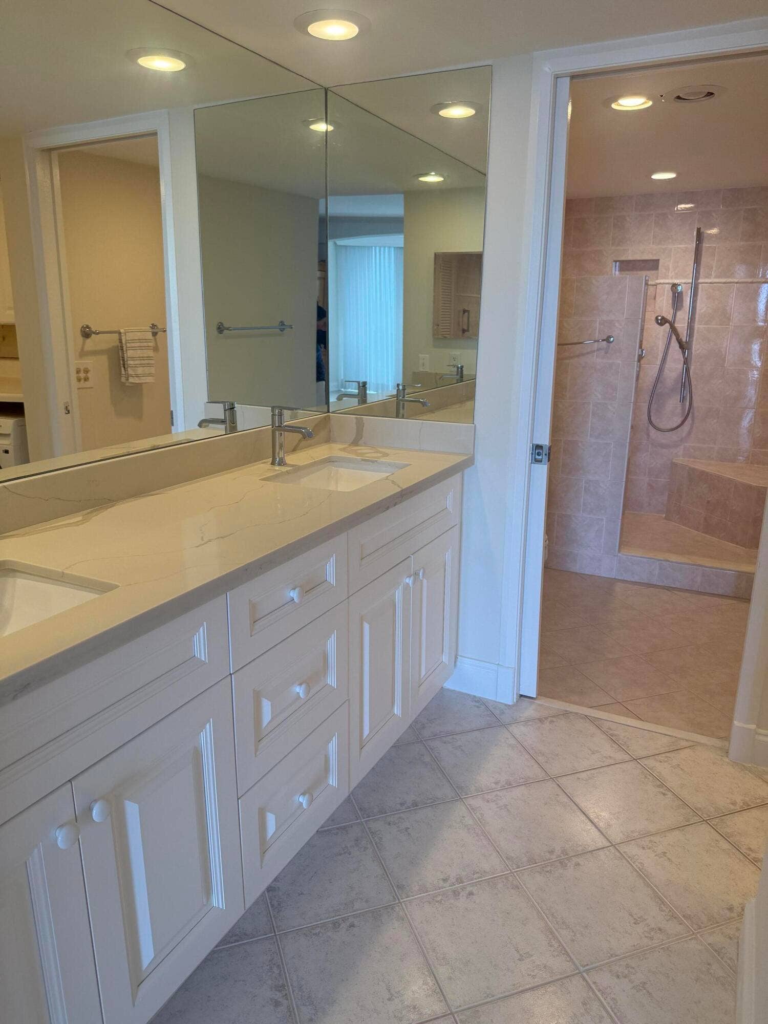 120 Lakeshore Drive, #435, North Palm Beach, FL 33408 IMG_4787