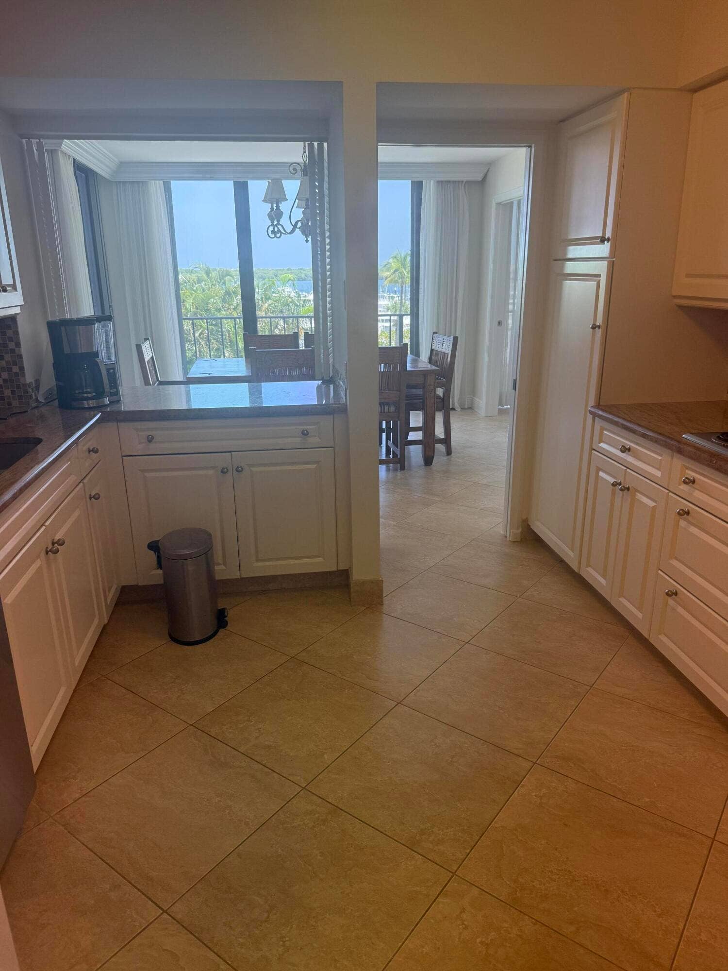 120 Lakeshore Drive, #435, North Palm Beach, FL 33408 IMG_4840